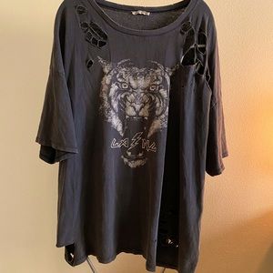 Oversized Graphic Tee from Zara.